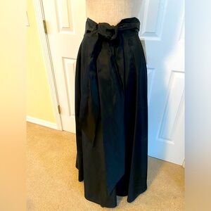 Gorgeous maxi skirt! NWT